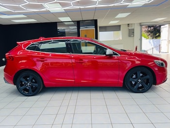 Used Volvo V40 2014 for sale - 79022200: Photo