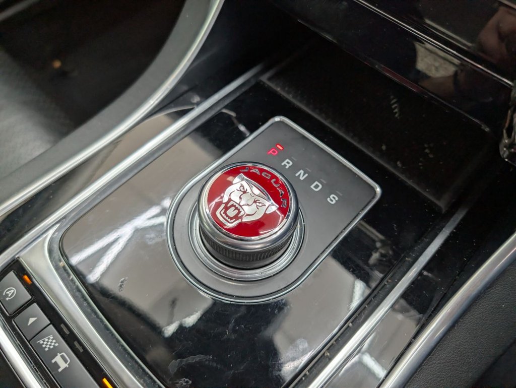 Used Jaguar XE 2016 for sale - 77990848: Photo 22