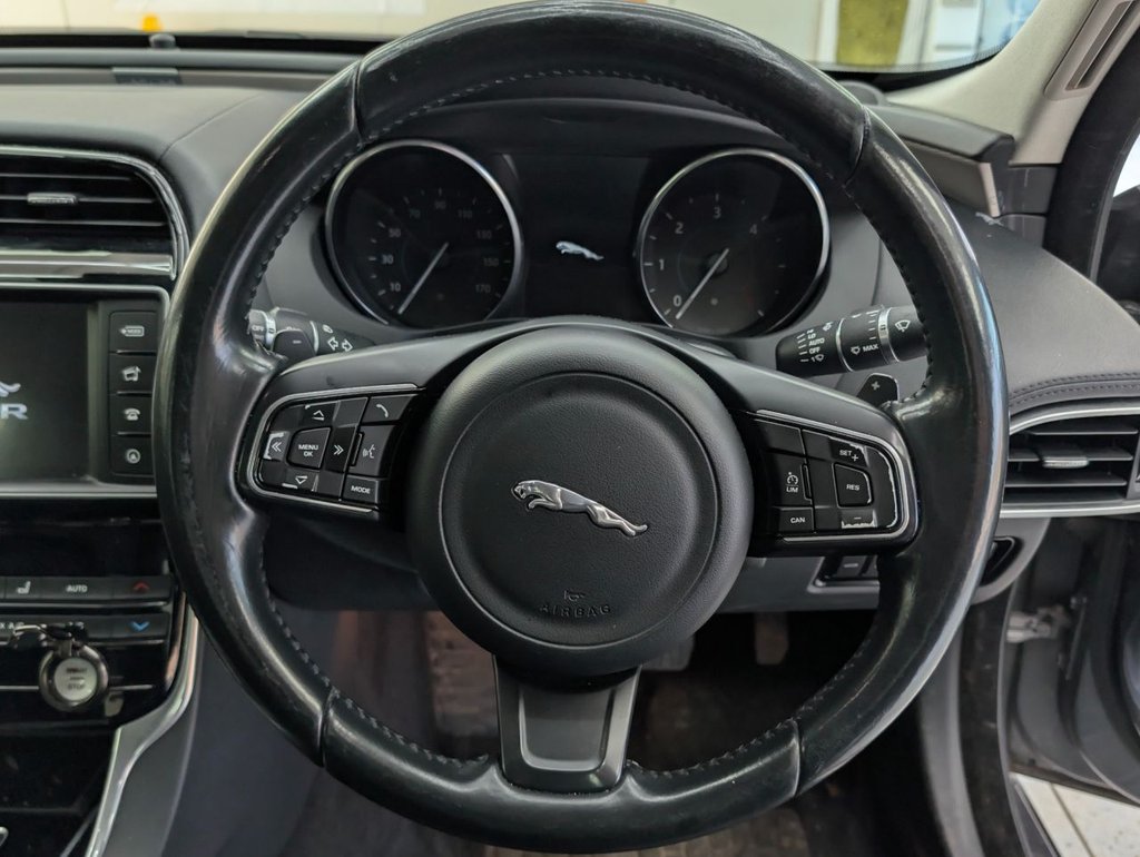 Used Jaguar XE 2016 for sale - 77990848: Photo 24