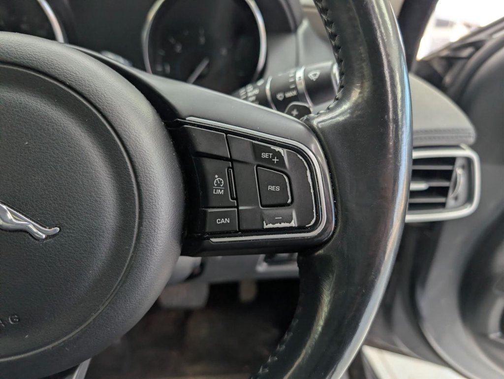 Used Jaguar XE 2016 for sale - 77990848: Photo 27