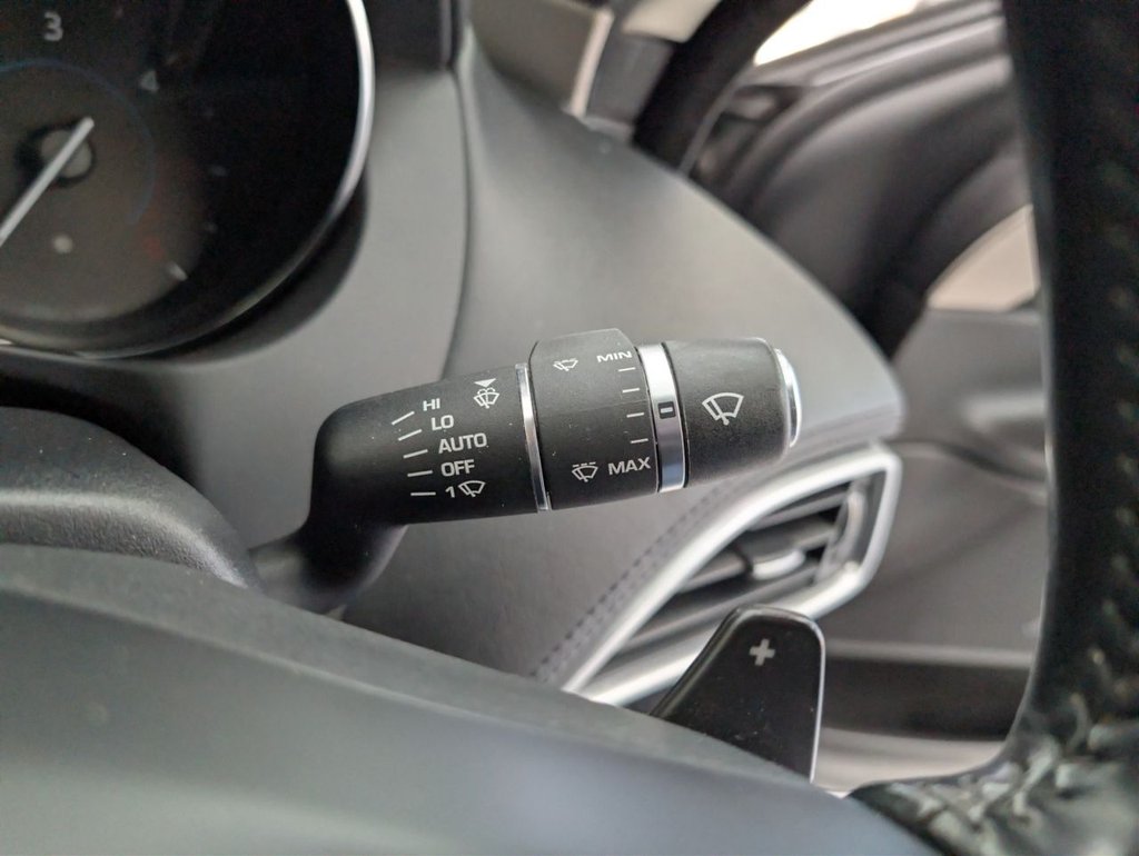 Used Jaguar XE 2016 for sale - 77990848: Photo 28