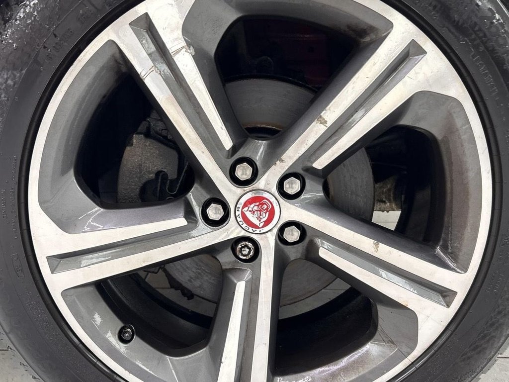 Used Jaguar F-Pace 2016 for sale - 77719554: Photo 32