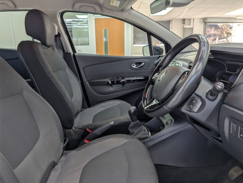 Used Renault Captur 2014 for sale - 77734106: Photo 13