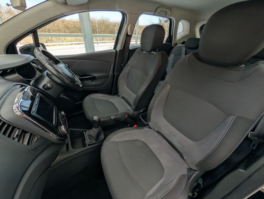Used Renault Captur 2014 for sale - 77734106: Photo 16
