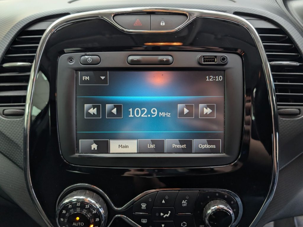 Used Renault Captur 2014 for sale - 77734106: Photo 22