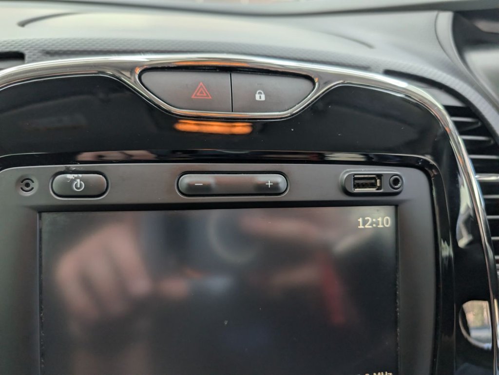 Used Renault Captur 2014 for sale - 77734106: Photo 24