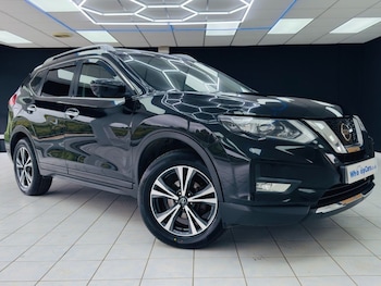Used Nissan X-Trail 2017 for sale - 79603608: Photo