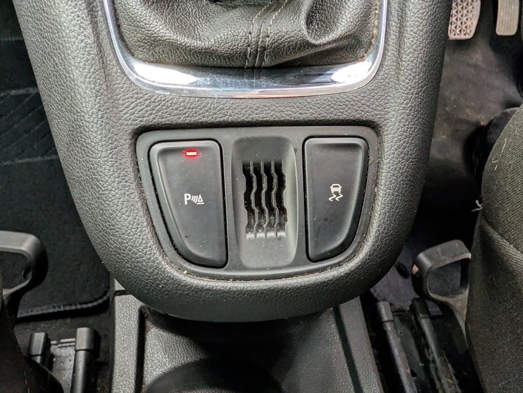 Used Vauxhall Zafira 2014 for sale - 78069035: Photo 27