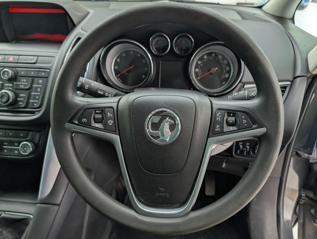 Used Vauxhall Zafira 2014 for sale - 78069035: Photo 28