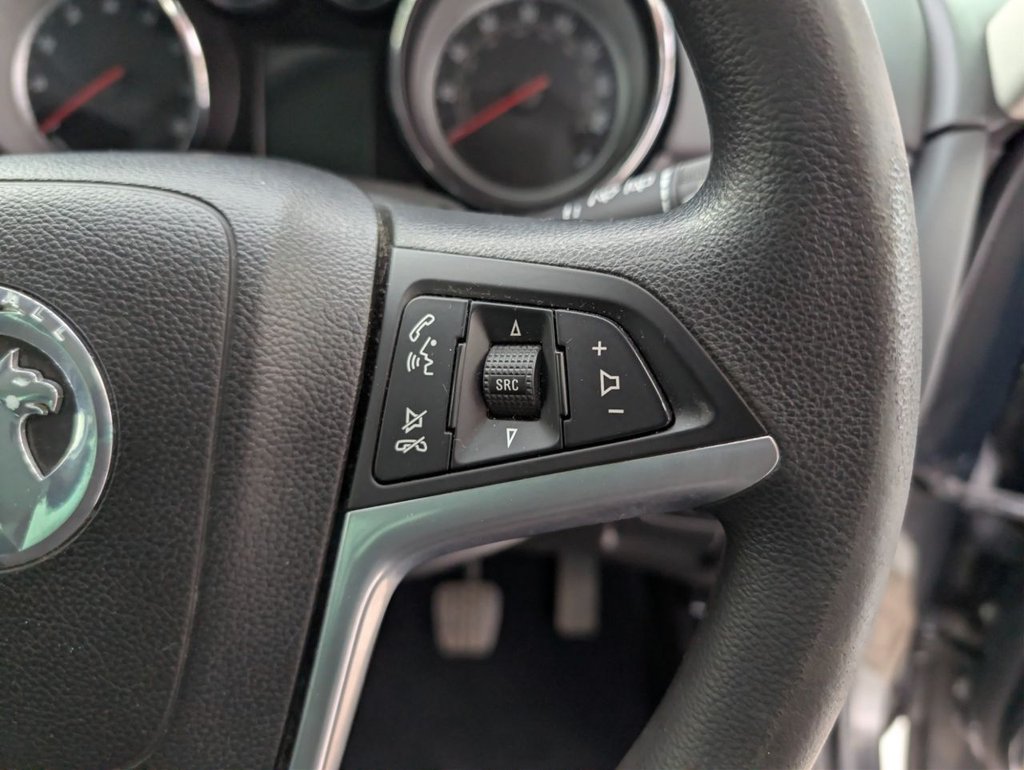 Used Vauxhall Zafira 2014 for sale - 78069035: Photo 32