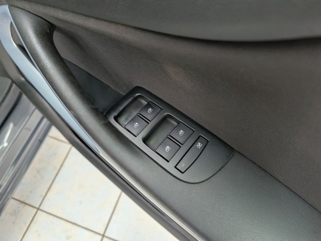 Used Vauxhall Zafira 2014 for sale - 78069035: Photo 35