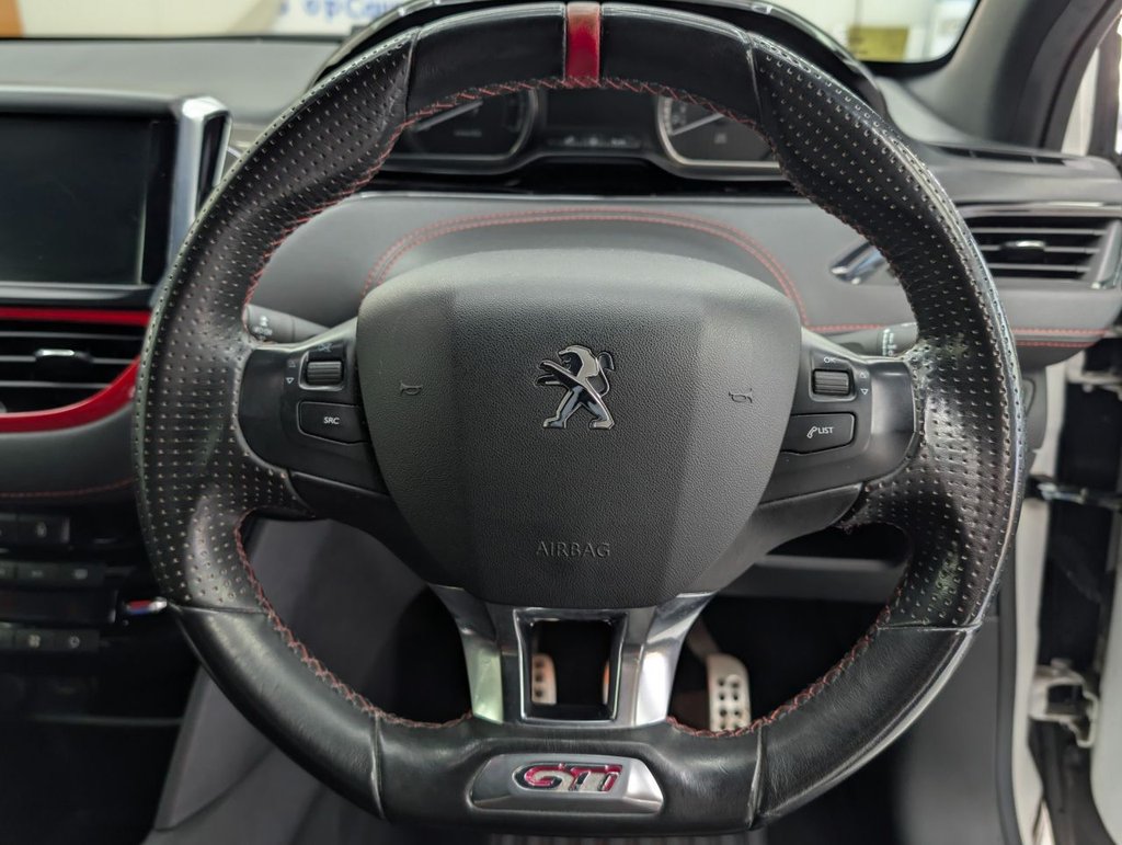 Used Peugeot 208 2014 for sale - 78069085: Photo 23