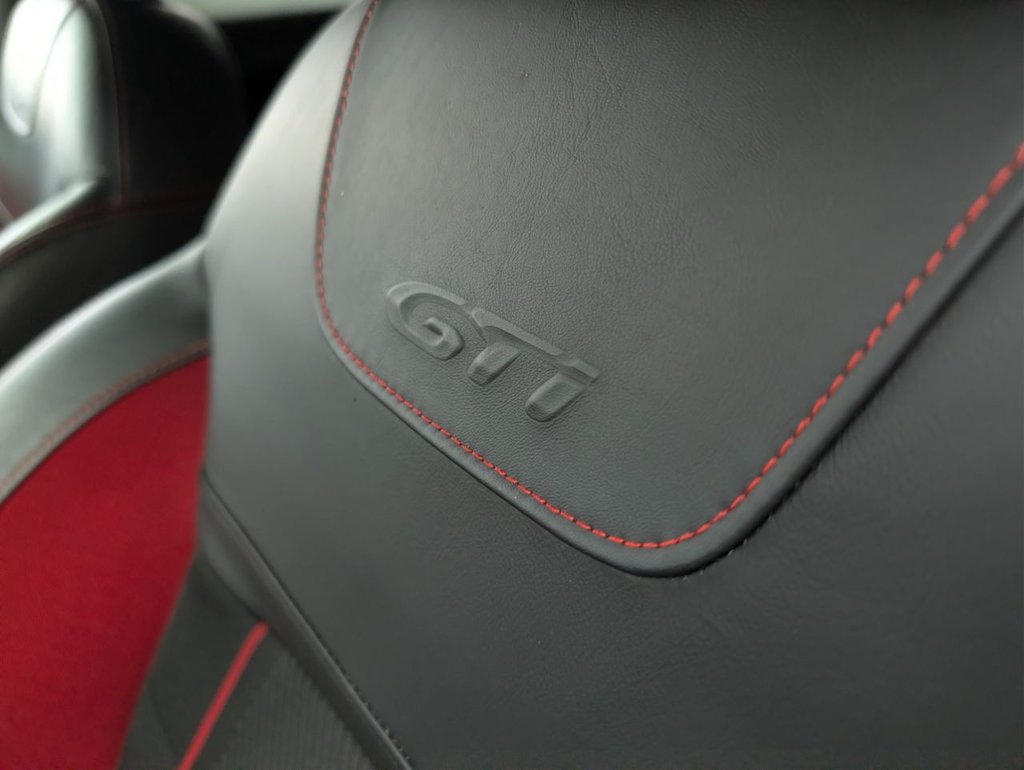 Used Peugeot 208 2014 for sale - 78069085: Photo 32