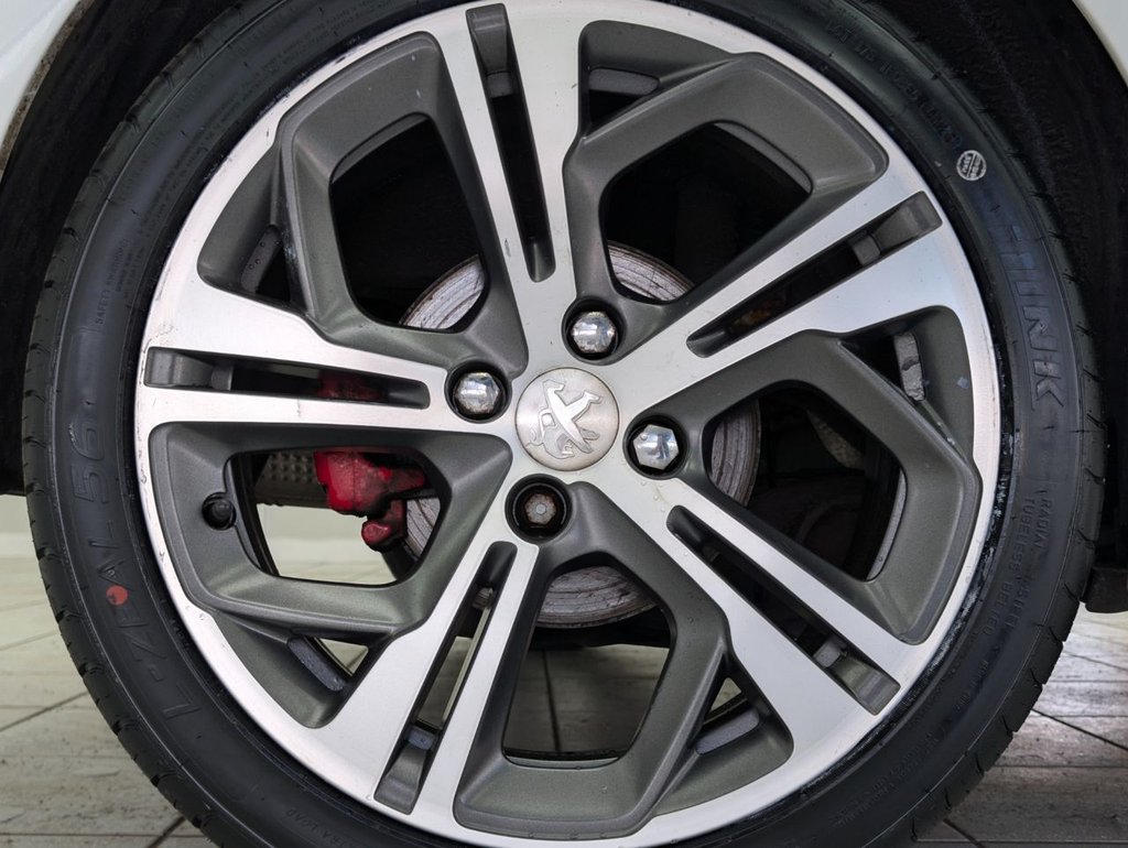 Used Peugeot 208 2014 for sale - 78069085: Photo 41