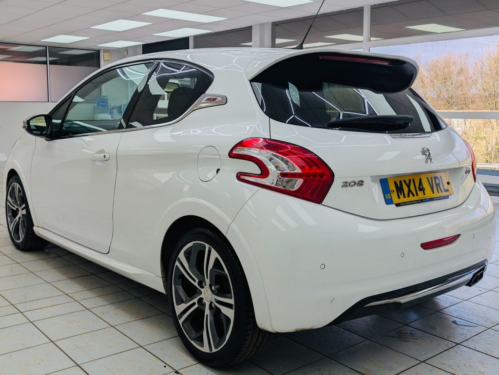 Used Peugeot 208 2014 for sale - 78069085: Photo 6