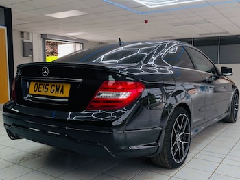 Used Mercedes-Benz C Class 2015 for sale - 78725420: Photo