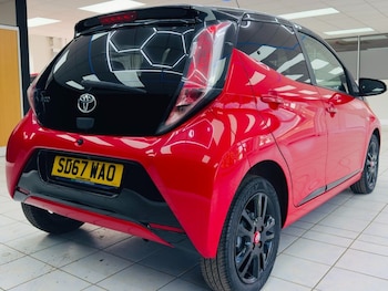 Used Toyota AYGO 2017 for sale - 79385485: Photo