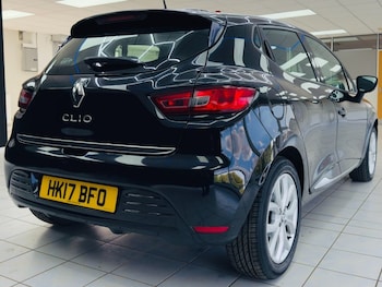 Used Renault Clio 2017 for sale - 79466048: Photo