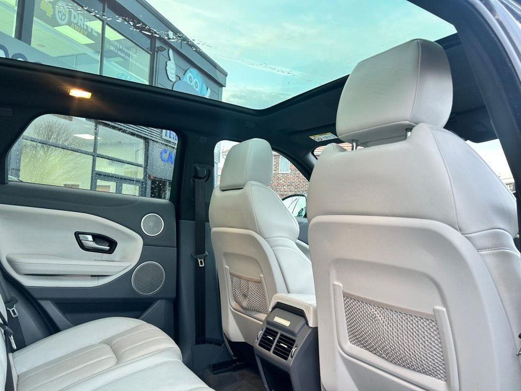 Used Land Rover Range Rover Evoque 2017 for sale - 77666995: Photo 15