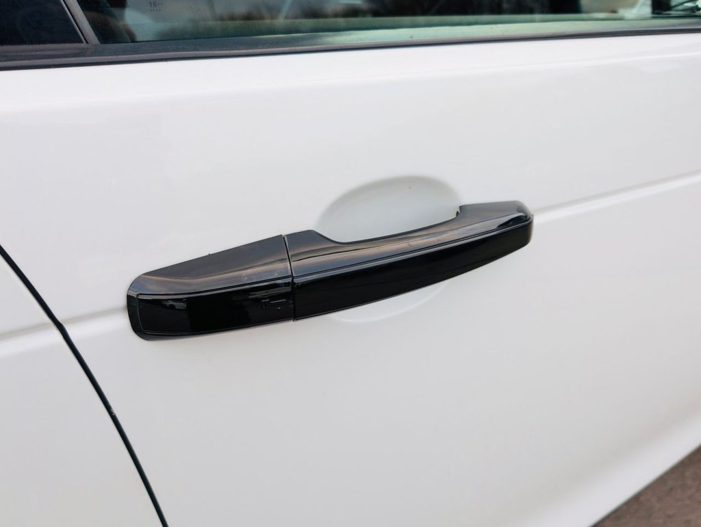 Used Land Rover Discovery 2017 for sale - 77834993: Photo 43