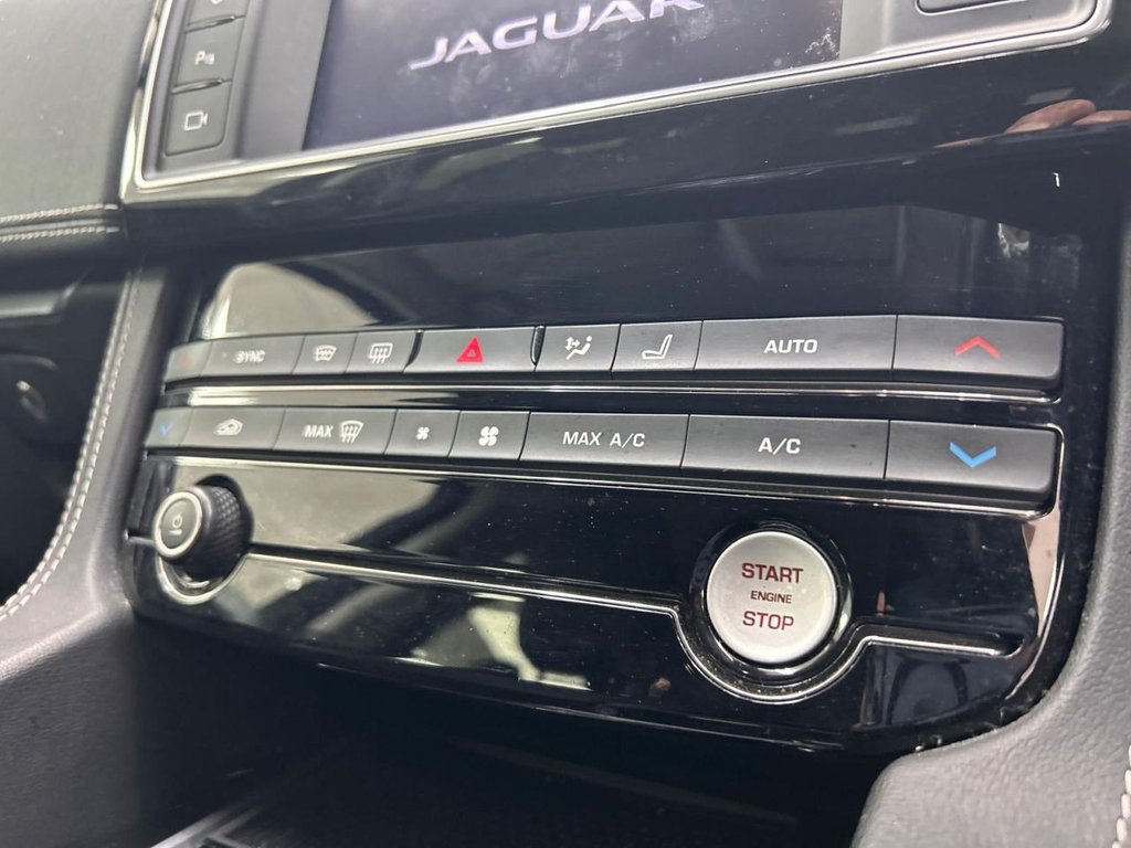 Used Jaguar F-Pace 2016 for sale - 77666726: Photo 23