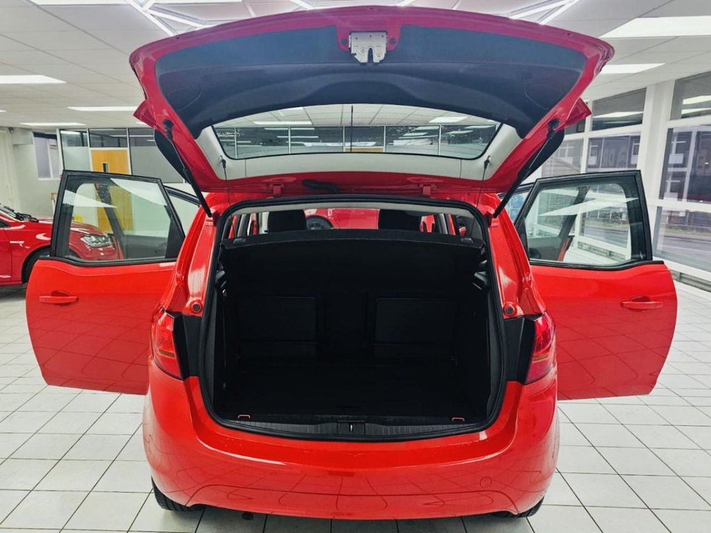 Used Vauxhall Meriva 2016 for sale - 77667019: Photo 5