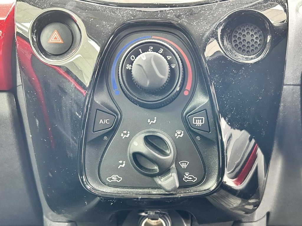 Used Toyota AYGO 2015 for sale - 77667003: Photo 19