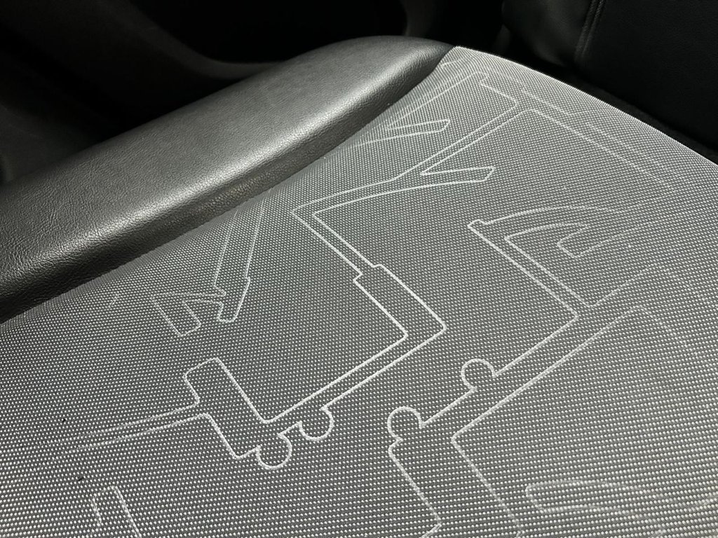 Used Toyota AYGO 2015 for sale - 77667003: Photo 26