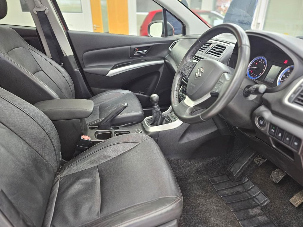 Used Suzuki SX4 S-Cross 2015 for sale - 77666759: Photo 17