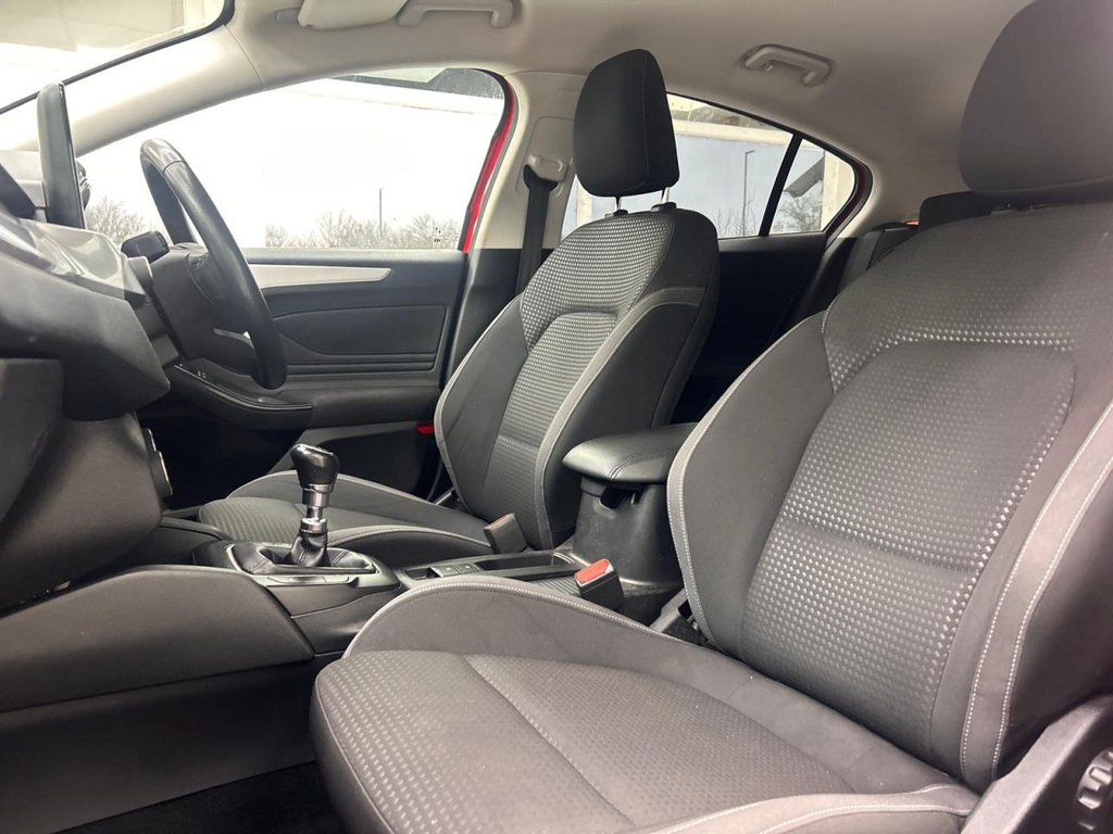 Used Ford Focus 2020 for sale - 77666618: Photo 15
