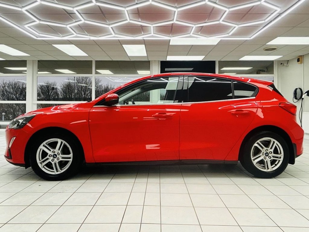 Used Ford Focus 2020 for sale - 77666618: Photo 8