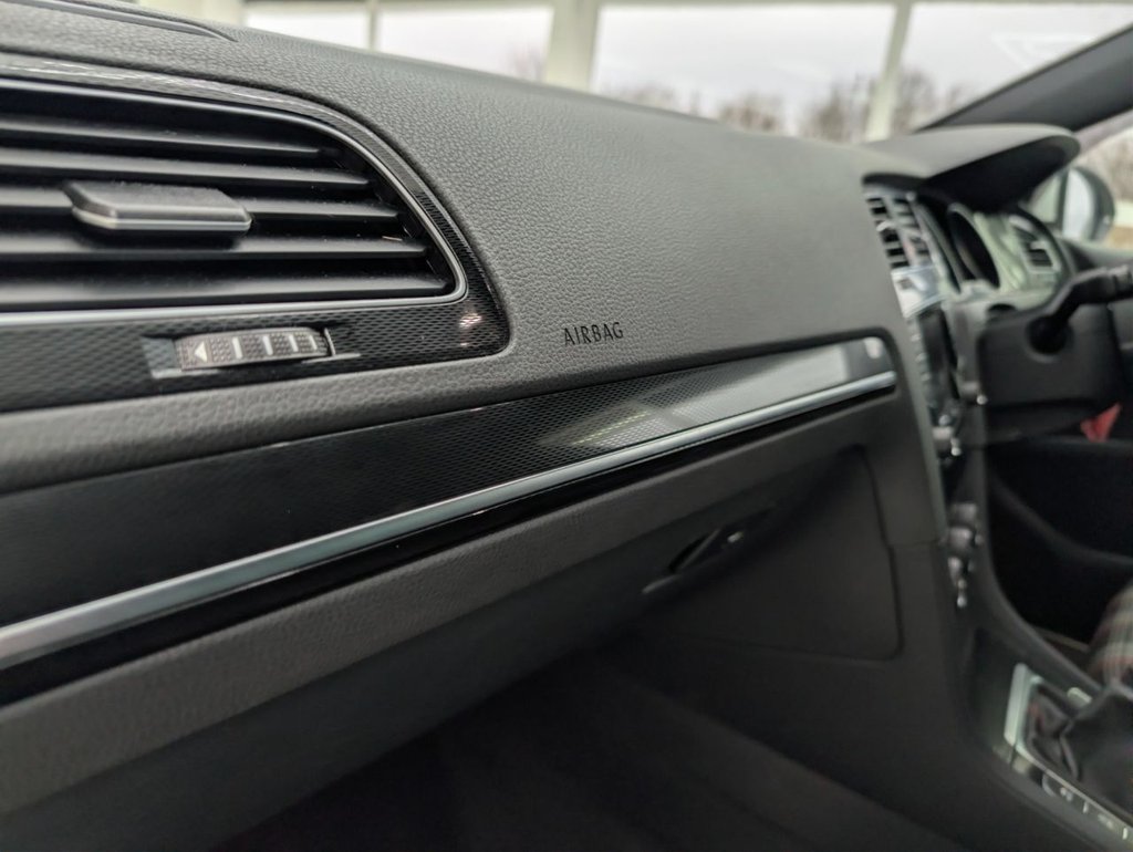 Used Volkswagen Golf 2015 for sale - 77666768: Photo 29