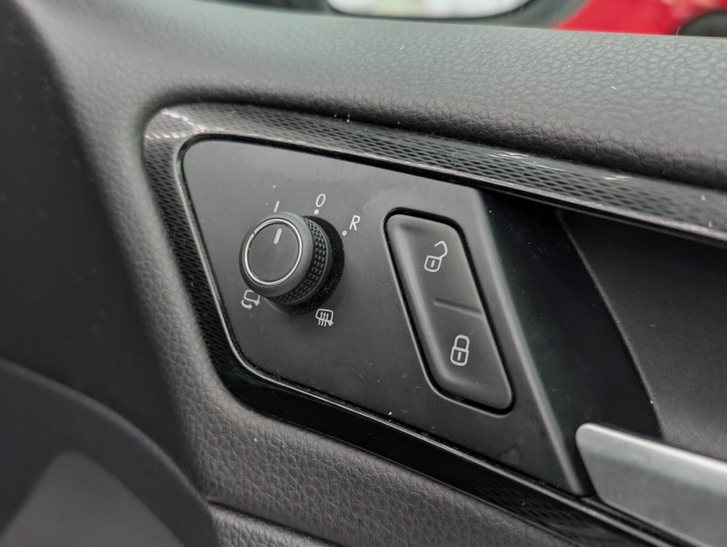 Used Volkswagen Golf 2015 for sale - 77666768: Photo 31