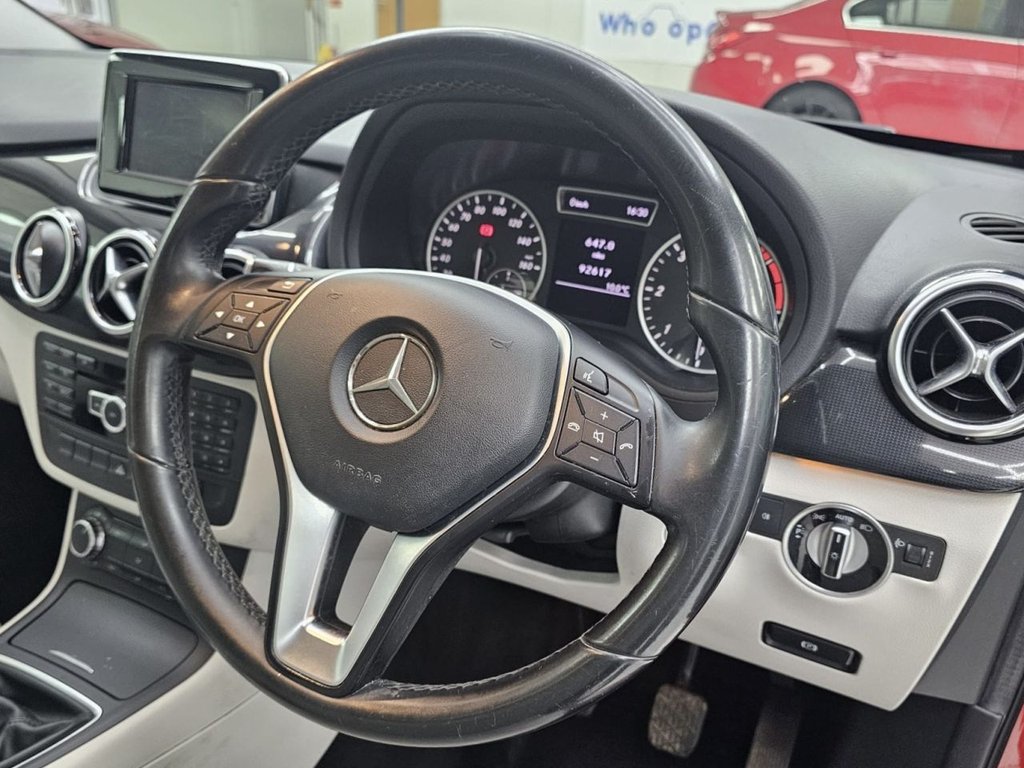 Used Mercedes-Benz B Class 2014 for sale - 77666999: Photo 16