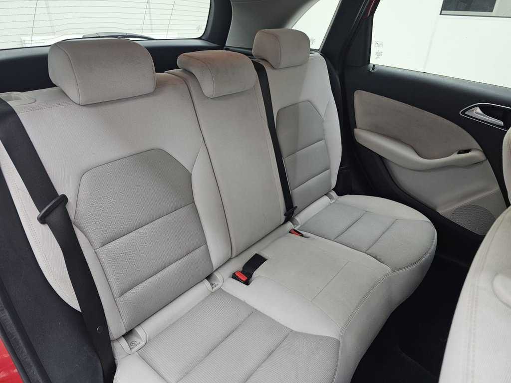 Used Mercedes-Benz B Class 2014 for sale - 77666999: Photo 17