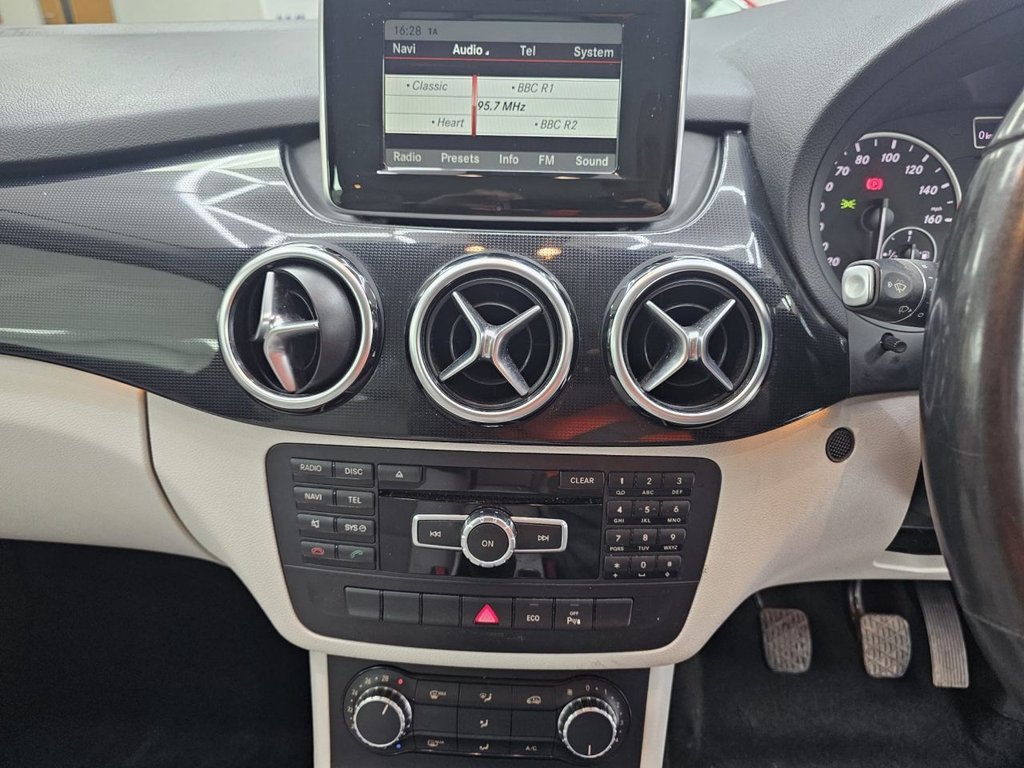 Used Mercedes-Benz B Class 2014 for sale - 77666999: Photo 18