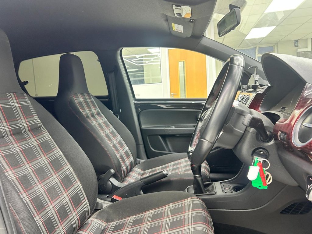Used Volkswagen up! 2019 for sale - 77666828: Photo 11