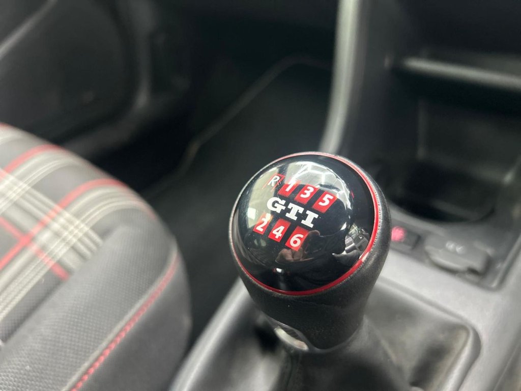 Used Volkswagen up! 2019 for sale - 77666828: Photo 18