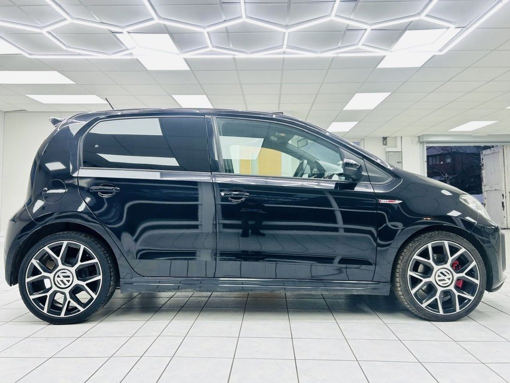 Used Volkswagen up! 2019 for sale - 77666828: Photo 3