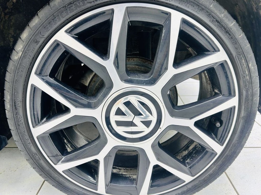 Used Volkswagen up! 2019 for sale - 77666828: Photo 31