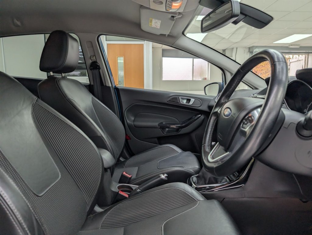 Used Ford Fiesta 2015 for sale - 78200360: Photo 13