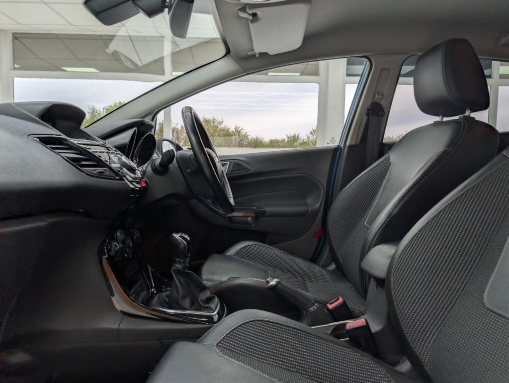 Used Ford Fiesta 2015 for sale - 78200360: Photo 17
