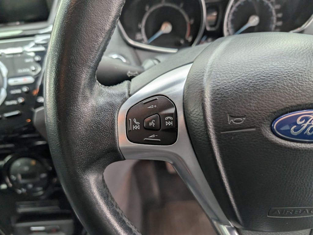 Used Ford Fiesta 2015 for sale - 78200360: Photo 29