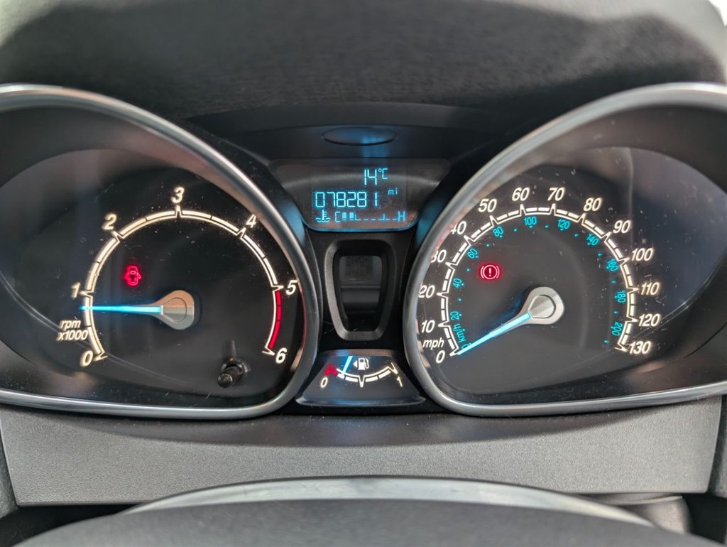 Used Ford Fiesta 2015 for sale - 78200360: Photo 31