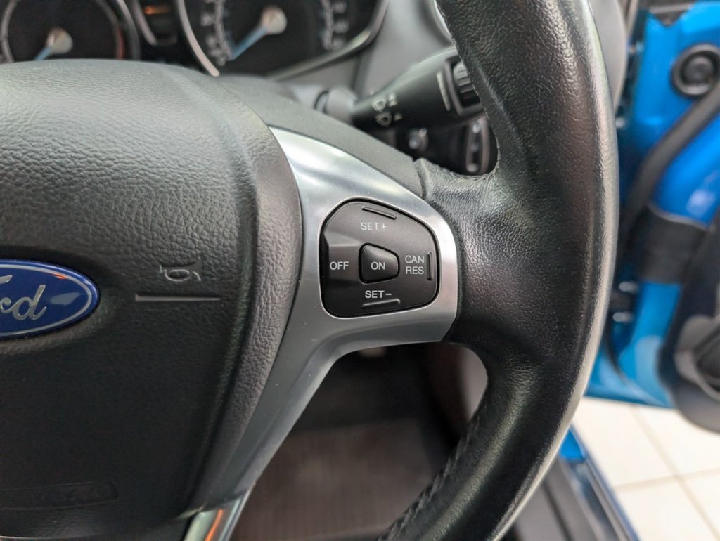 Used Ford Fiesta 2015 for sale - 78200360: Photo 32