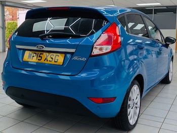 Used Ford Fiesta 2015 for sale - 78200360: Photo