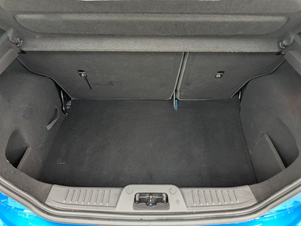 Used Ford Fiesta 2015 for sale - 78200360: Photo 6