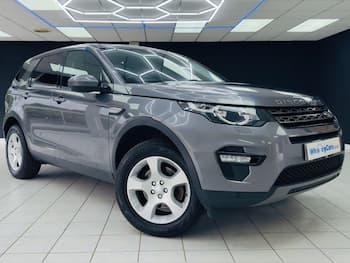 Used Land Rover Discovery Sport 2017 for sale - 79648063: Photo