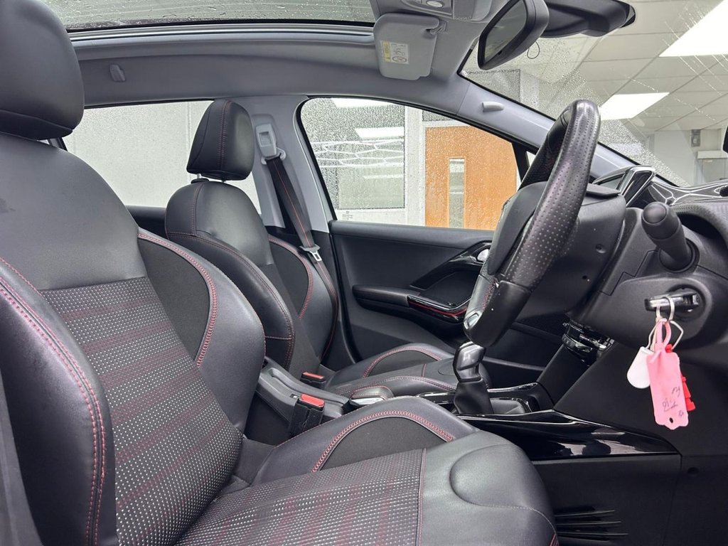 Used Peugeot 2008 2017 for sale - 77666847: Photo 13