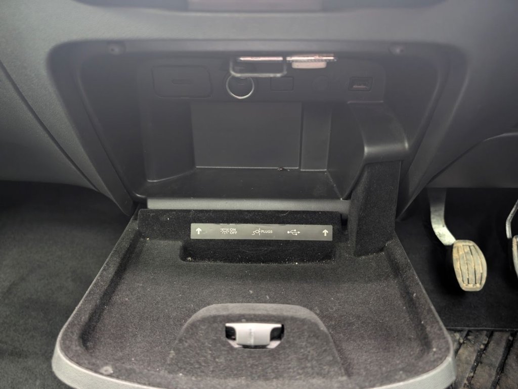 Used Citroen Grand C4 Picasso 2019 for sale - 77666753: Photo 24